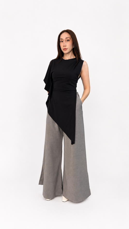 BLUSA ASIMÉTRICA NEGRA