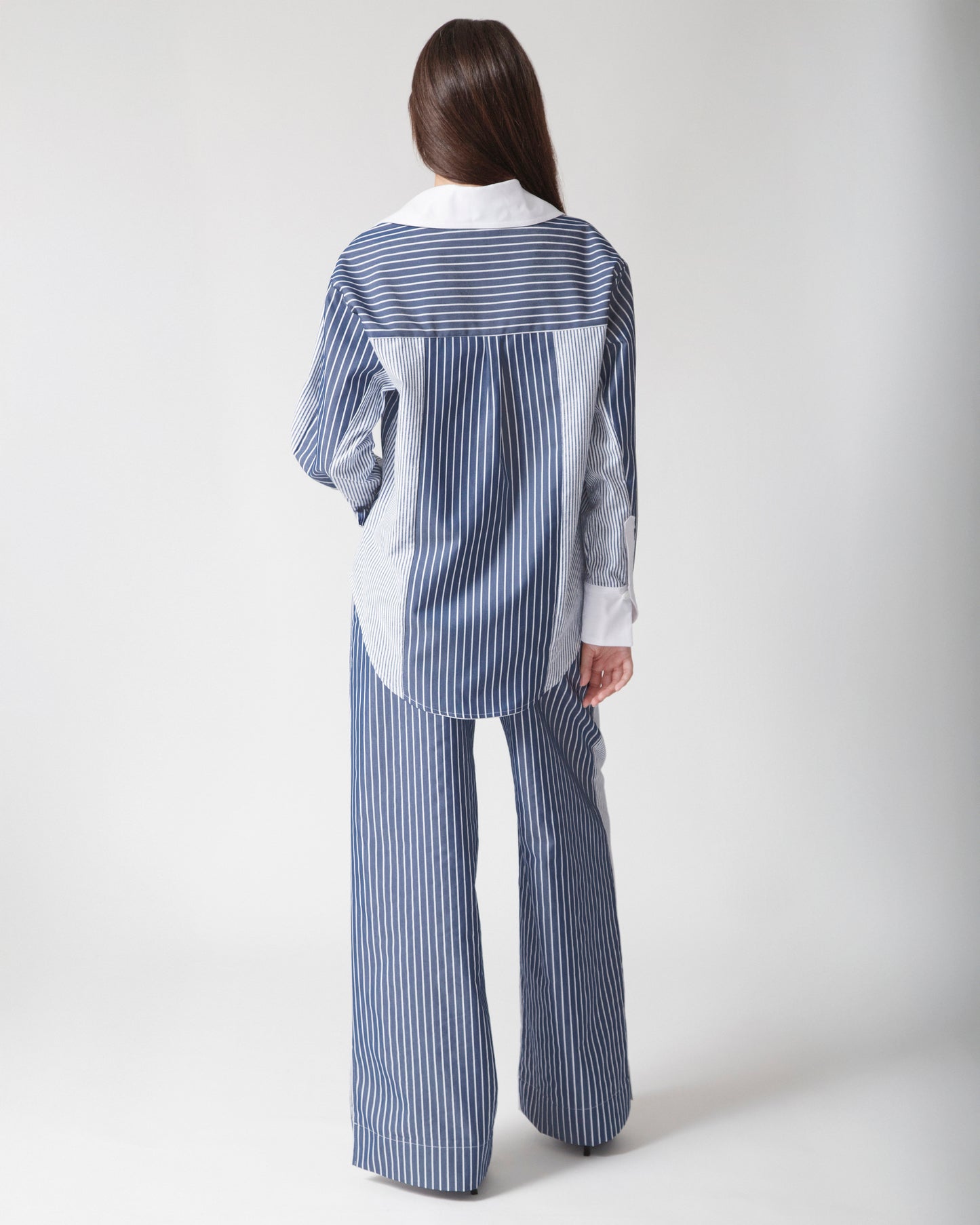 Camisa Emilia · Azul con blanco