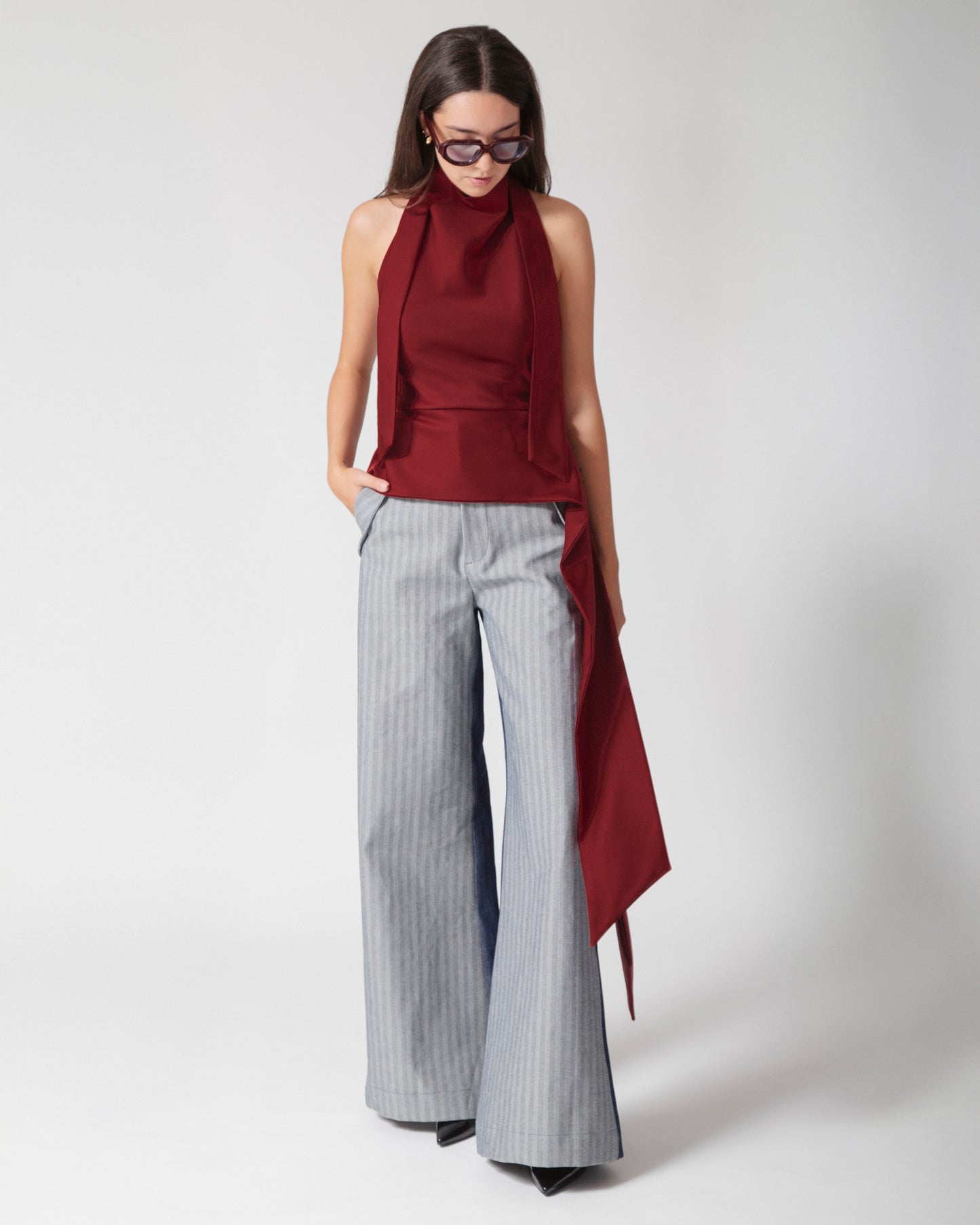 Blusa Halter Antonella · Tinto