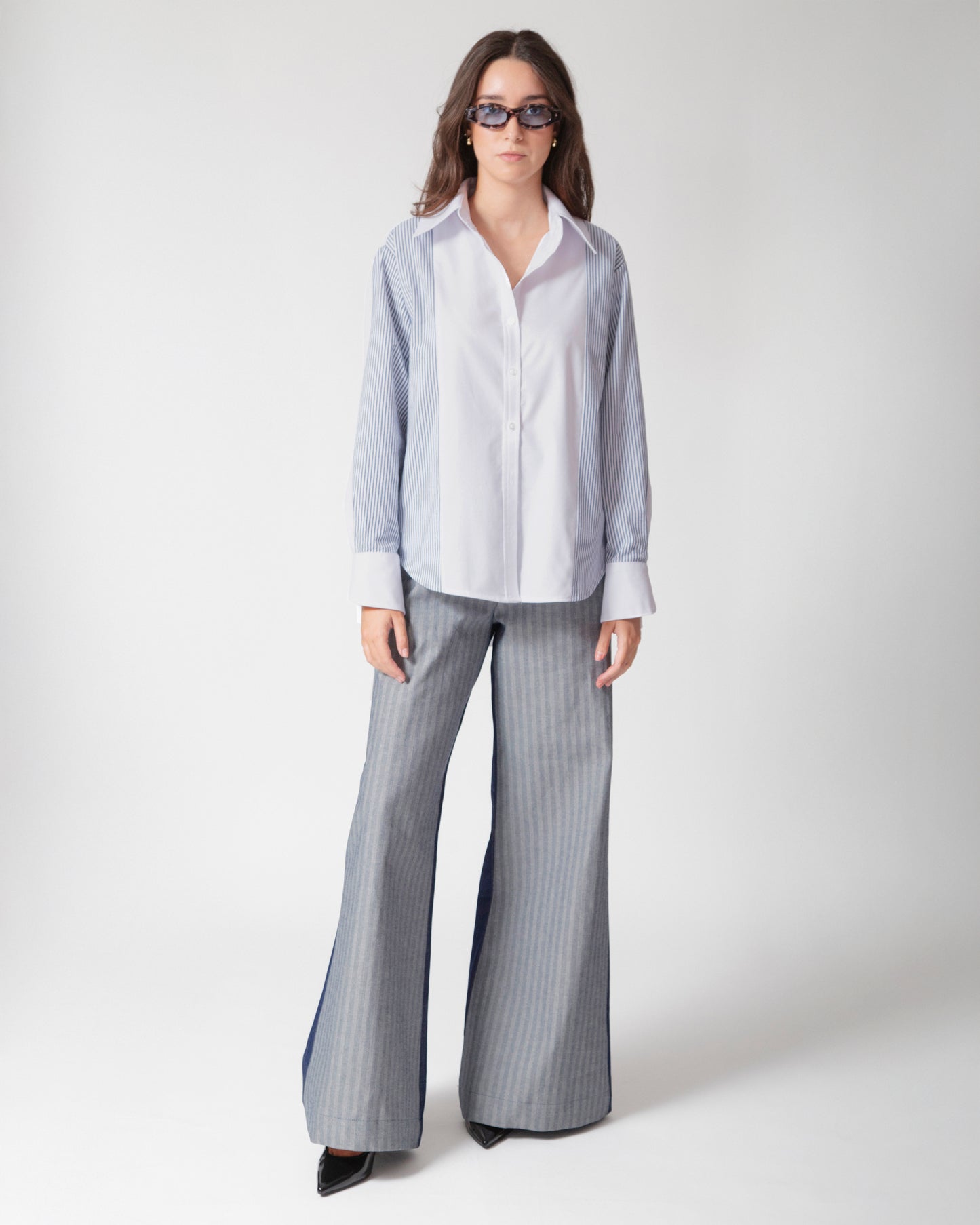 Camisa Emilia · Blanco con azul