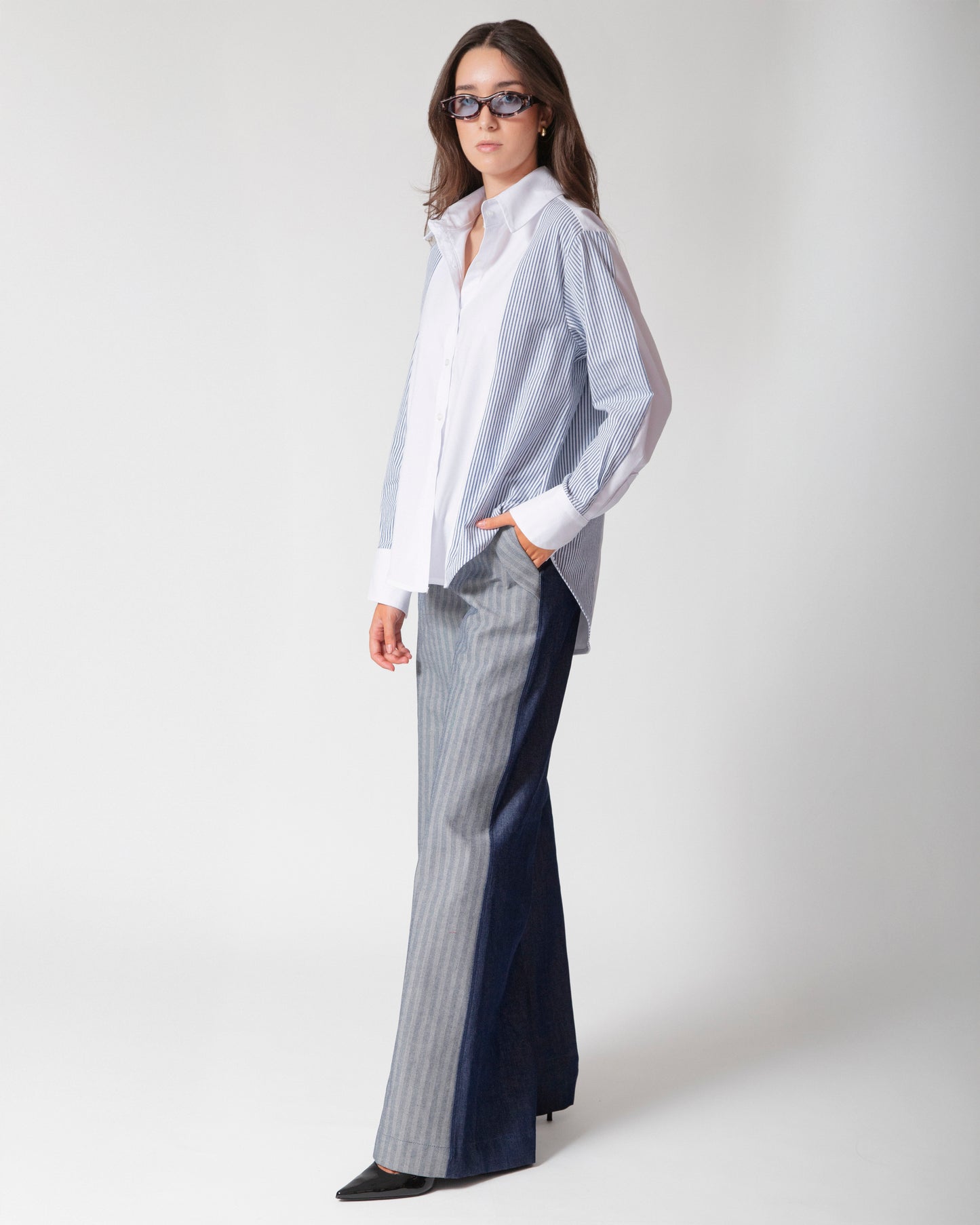 Camisa Emilia · Blanco con azul
