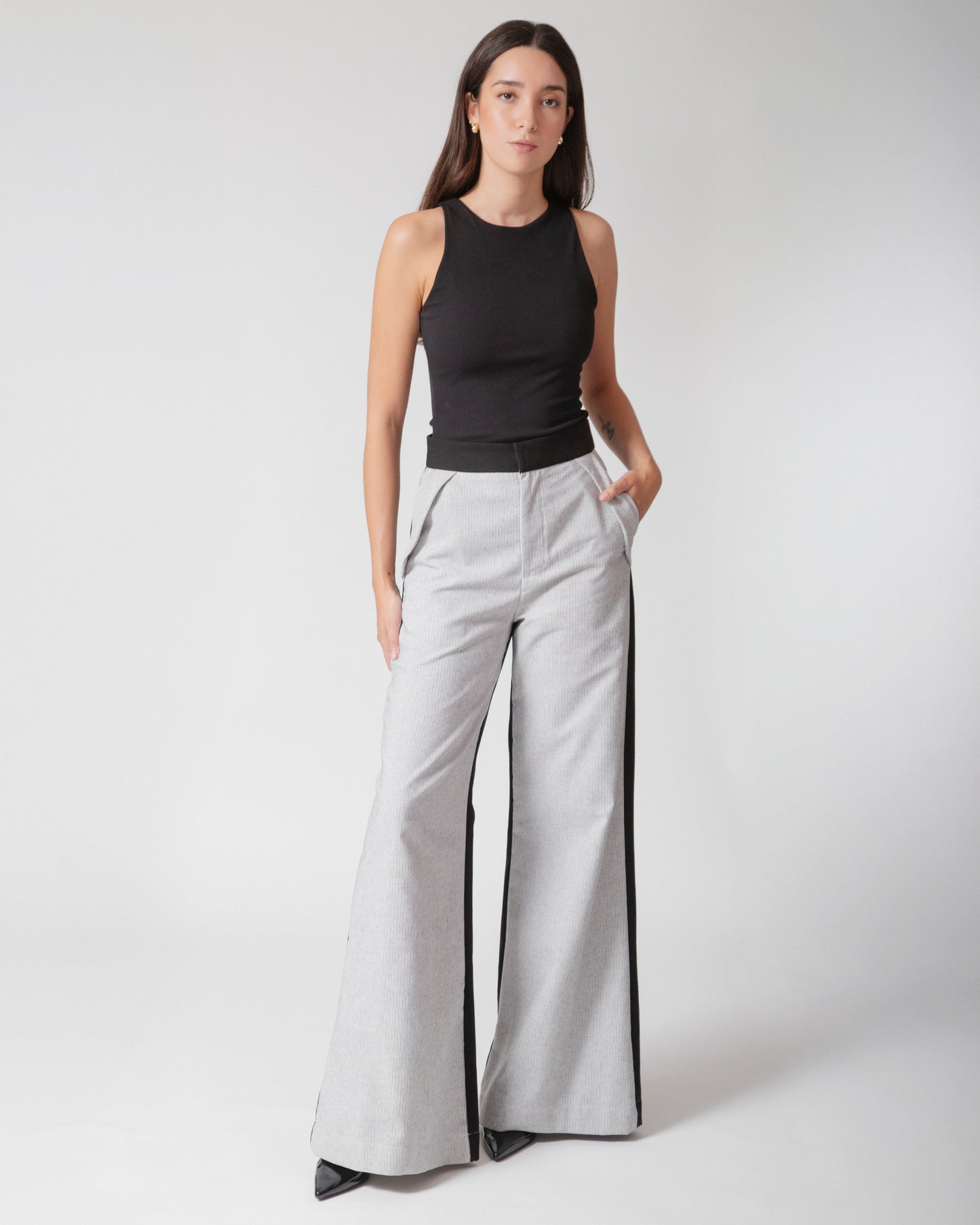 Pantalón Wide Leg Leonora · Negro con Blanco